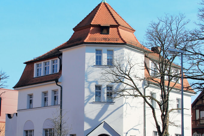 Friedenskirche-Schwabach-Eventlocation-Front_-_Kopie.jpg